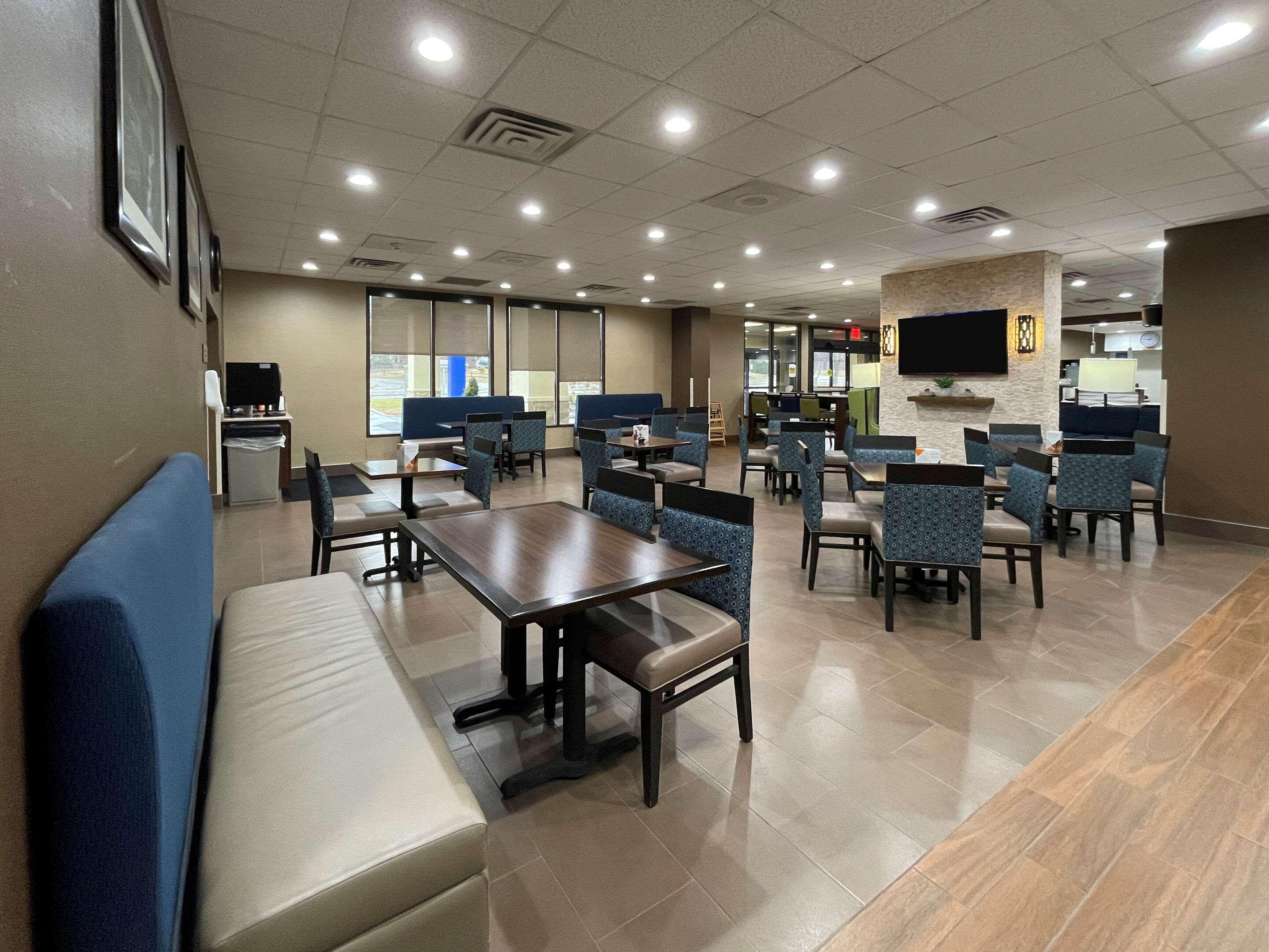 Comfort Inn Binghamton I-81 Zewnętrze zdjęcie